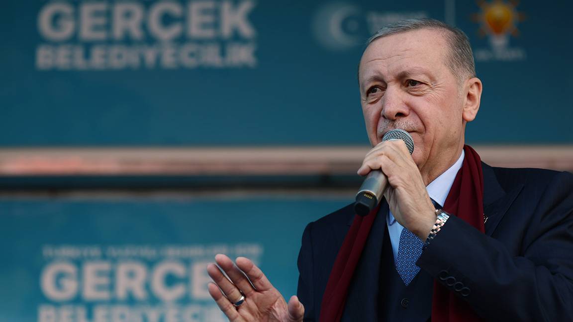 Cumhurbaşkanı Erdoğan: CHP, kurulan oyunların piyonu haline gelmiştir