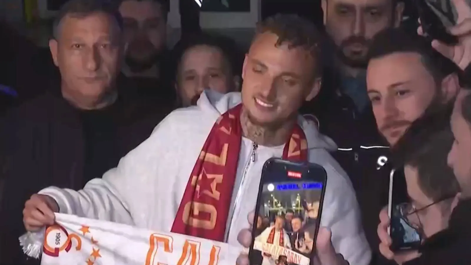 Galatasaray'ın anlaşmaya vardığı Noa Lang, İstanbul'da