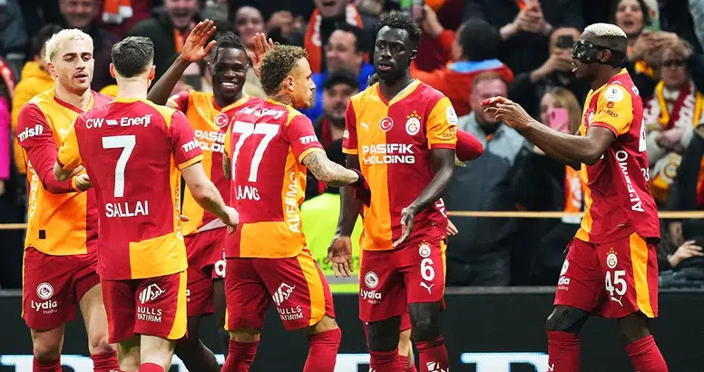 Zirvede fark açılıyor! 